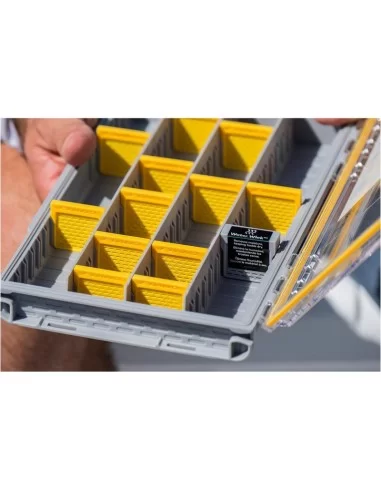 Plano Edge 3600 4 Scomparti Divisibili in 34 Scomparti Cassette Pesca Plano