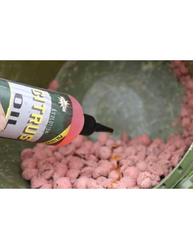 Dynamite Bait Evolution Oil Monster Hemp 300 ml