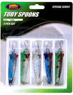 7-12 Toby waving Spoons 
